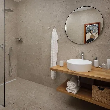 וילה Lu By Istrialux