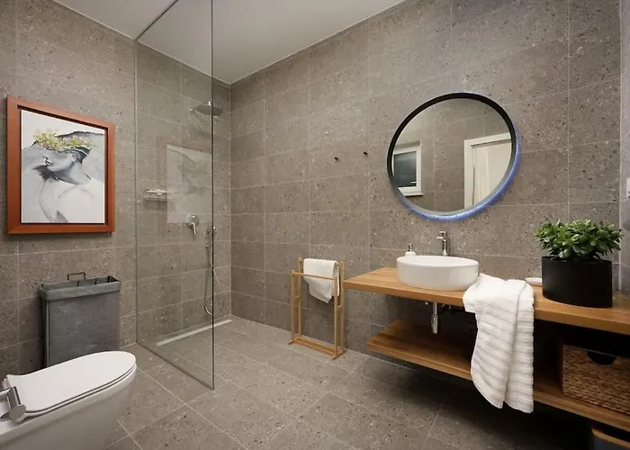 Lu By Istrialux Villa *