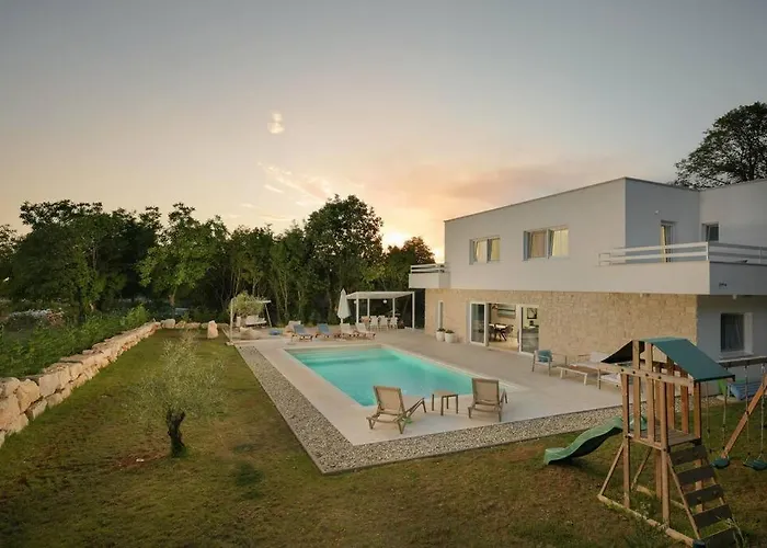 Lu By Istrialux Prkacini